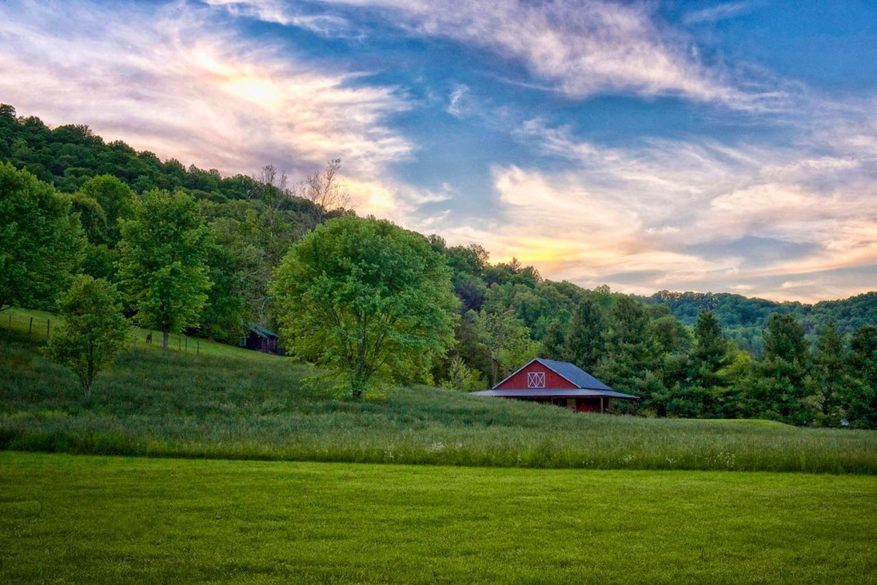 Mountain Springs Cabins Candler Exterior photo