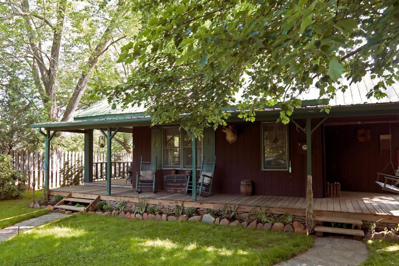 Mountain Springs Cabins Candler Exterior photo