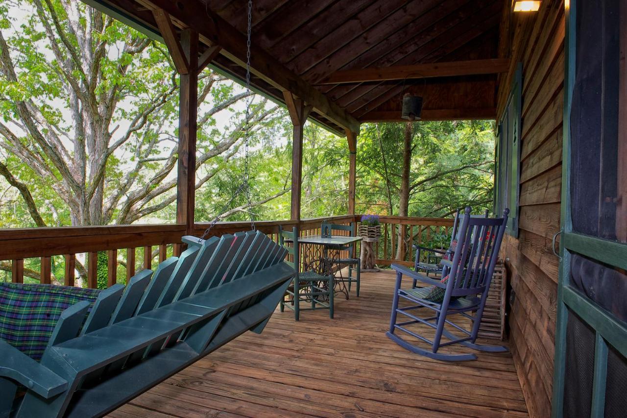 Mountain Springs Cabins Candler Exterior photo